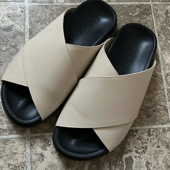St. Agni Shoes - St.Agni//leather sandals